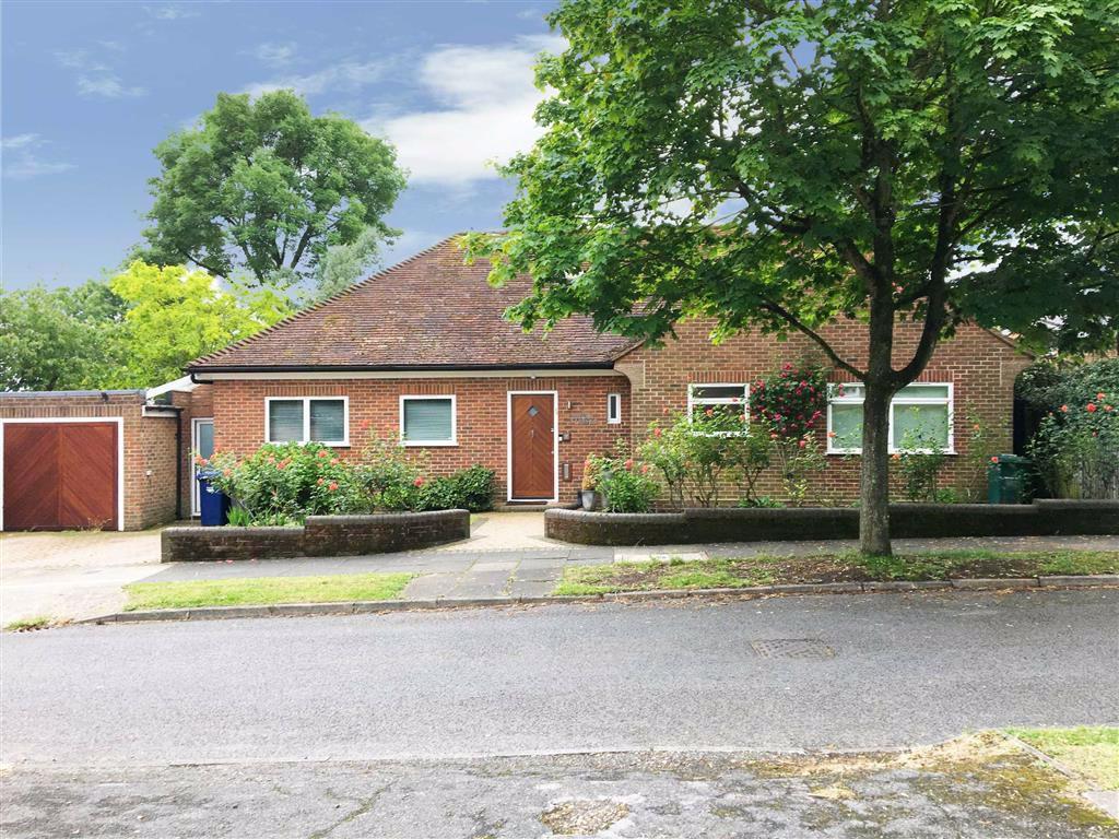 Latimer Road, Hertfordshire 3 bed bungalow £1,650,000