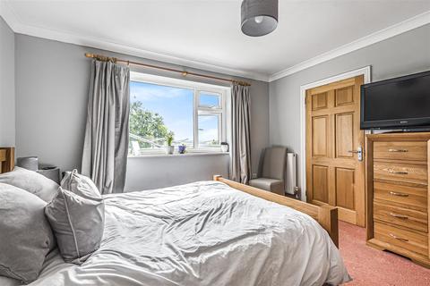 4 Cheavestone Lea, Blackawton, Totnes, TQ9 7AU