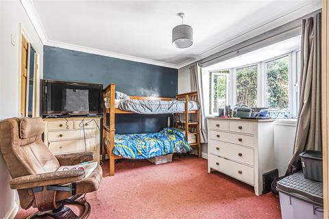 4 Cheavestone Lea, Blackawton, Totnes, TQ9 7AU