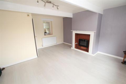32 Clayton Road, Bradford, BD7 2LT