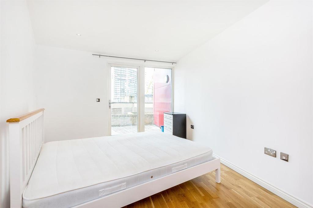 Bedroom (2).jpg