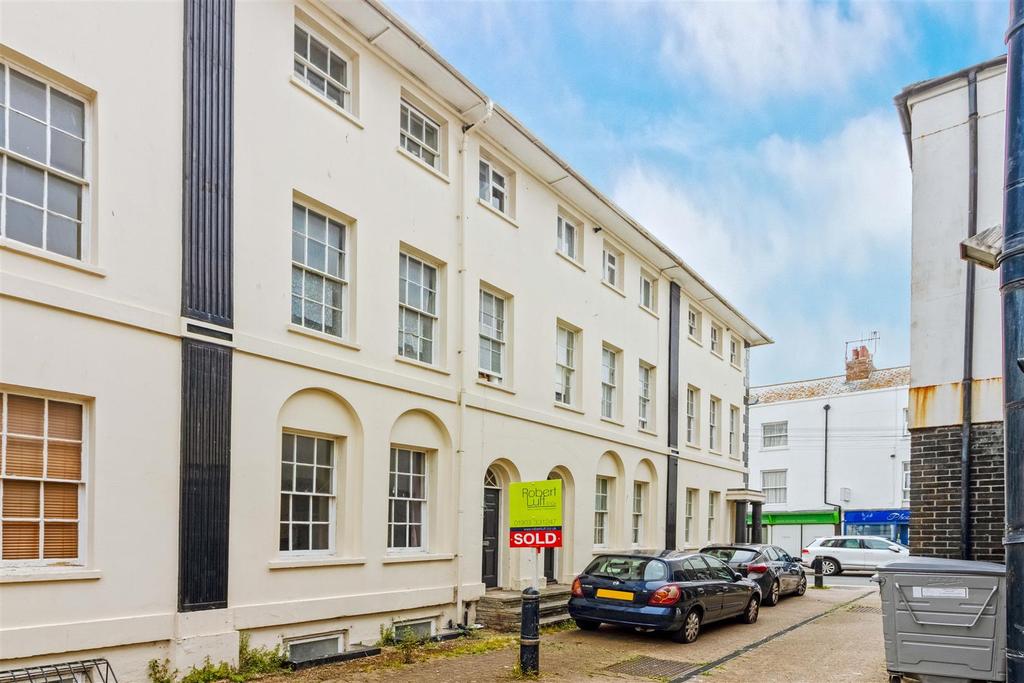 West Buildings, Worthing 2 bed £250,000