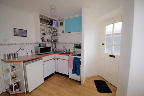 21 Corn Hill, Porthmadog, LL49 9AT