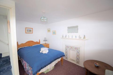 21 Corn Hill, Porthmadog, LL49 9AT