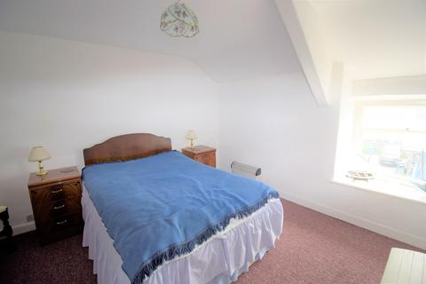 21 Corn Hill, Porthmadog, LL49 9AT