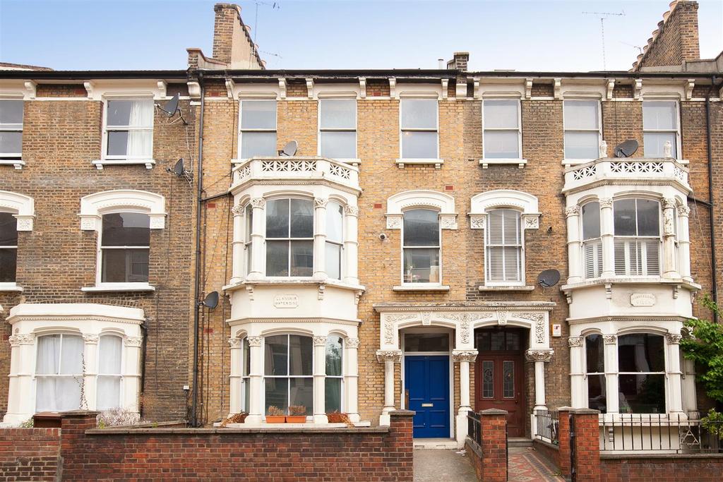 Albion Road, Stoke Newington, N16 2 bed flat £1,850 pcm (£427 pw)