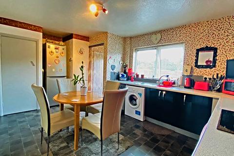 16 Stourbridge Grove, Cambridge, CB1 3JA