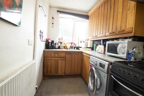 8 Willow Street, Darwen, BB3 1LH