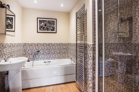 15 Bay Trees, Oxted, RH8 0BF