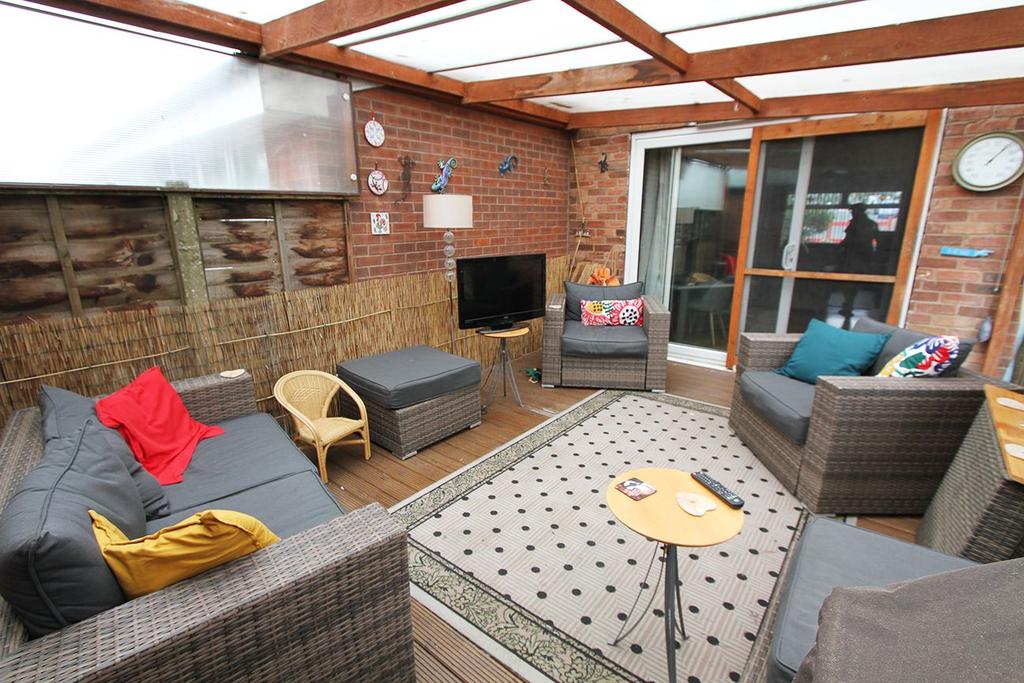Covered patio