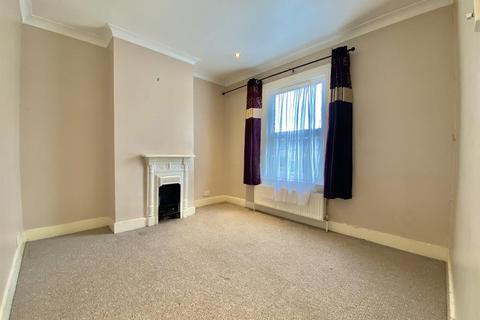 27 Tudor Road, Hayes, UB3 2QB