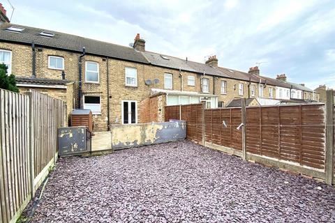 27 Tudor Road, Hayes, UB3 2QB