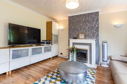 5 Greenhill Park, Penicuik, EH26 9EX