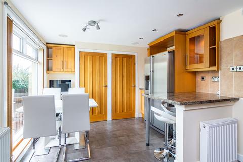 5 Greenhill Park, Penicuik, EH26 9EX