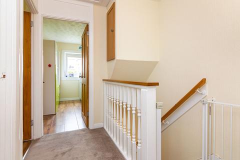 5 Greenhill Park, Penicuik, EH26 9EX