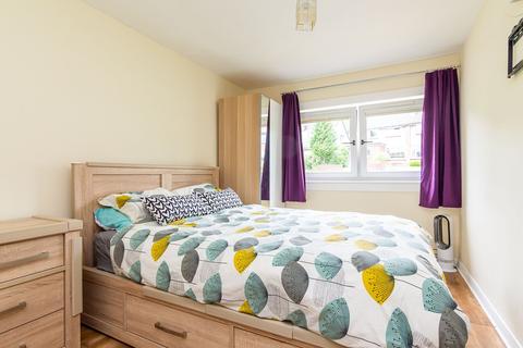 5 Greenhill Park, Penicuik, EH26 9EX