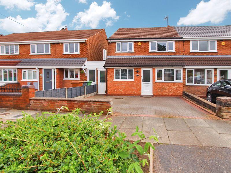 Park Farm Road, Great Barr 3 bed semidetached house £249,950