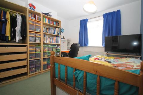 103 Robertsbridge Road, Carshalton, SM5 1BY