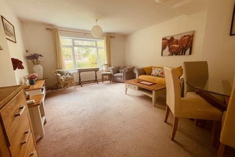 2 bedroom maisonette for sale, Tredenham Close, Farnborough, GU14