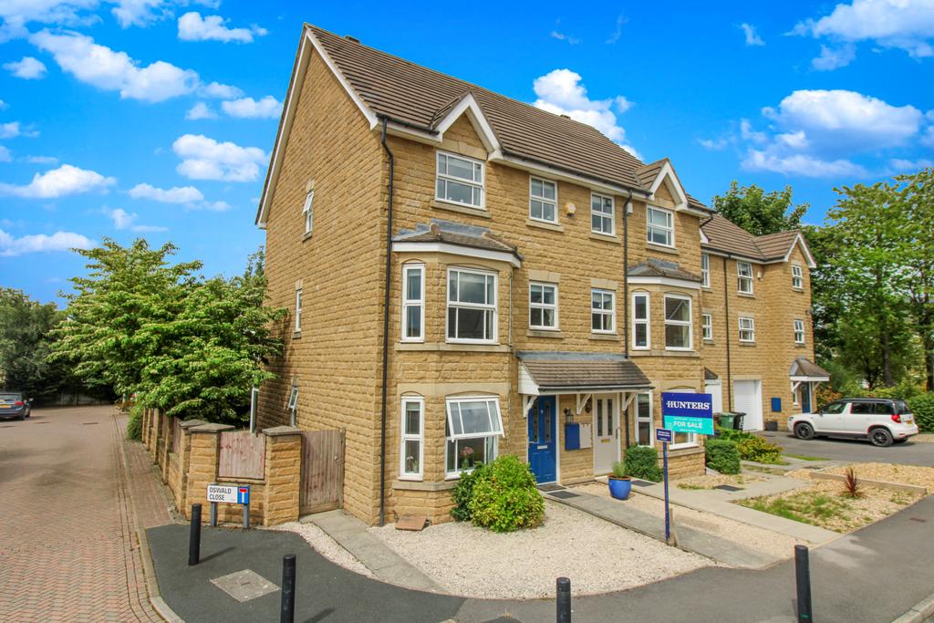 Edwin Avenue, Guiseley, Leeds, West... 3 bed semidetached house £345,000