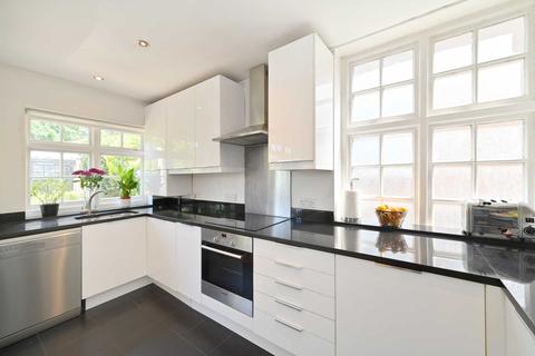 79 Fowlers Walk, London, W5 1BQ