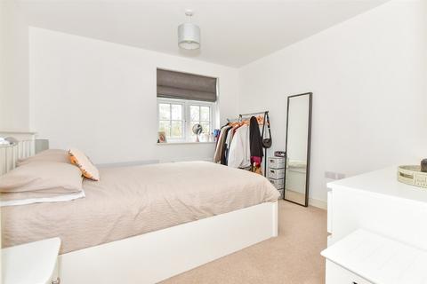2 bedroom flat for sale, Heath Grove, Herne Bay, Kent