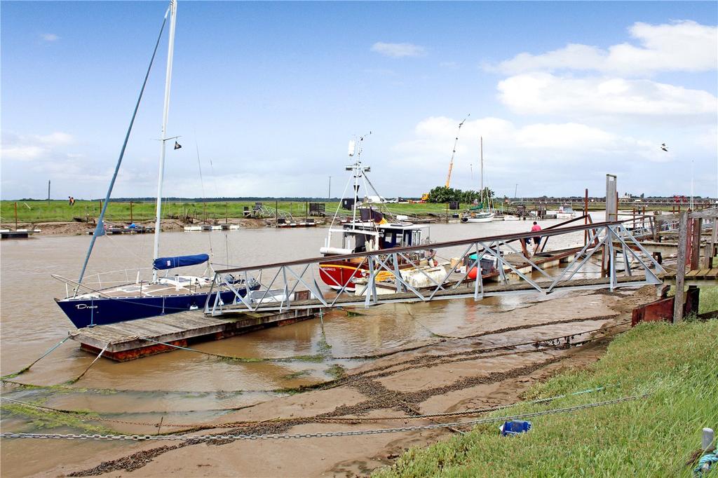 Pontoon