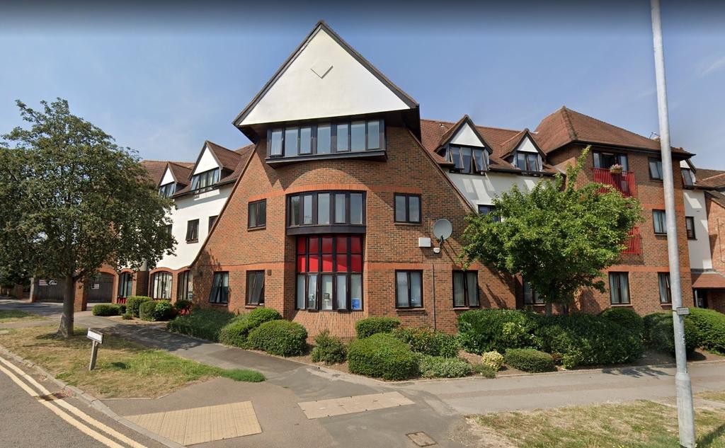 Birchwood Court, Letchworth Garden City SG6 2 bed flat to rent £845