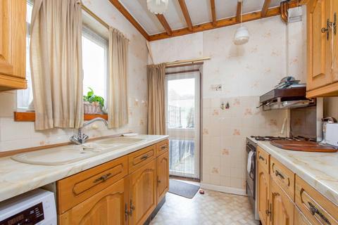 23 Howard Road, New Malden, KT3 4DP