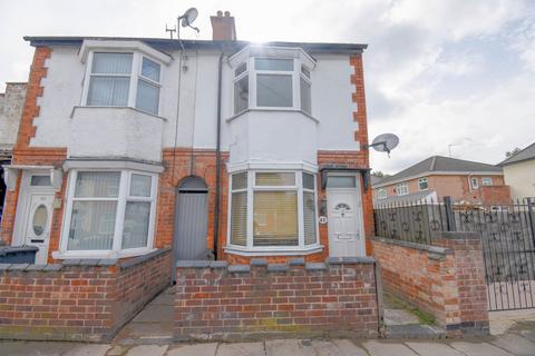 3 bedroom semi-detached house to rent, Nansen Road, Leicester