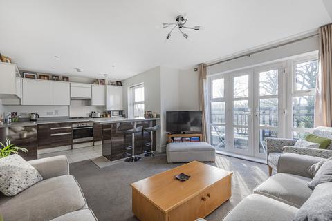 2 bedroom apartment to rent, Markham House, Kenley Place, North Camp Village, Hampshire, gu14