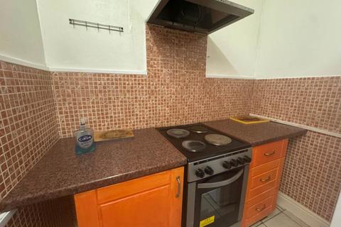 undefined, Harvaston Parade Tilehurst Reading, Reading