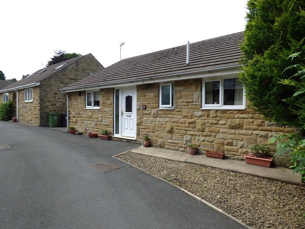 Sycamore Avenue, Meltham, Holmfirth, HD9 2 bed bungalow £150,000