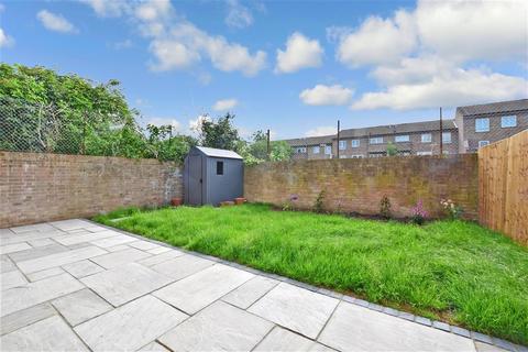26 Mcintosh Close, Wallington, SM6 9JP