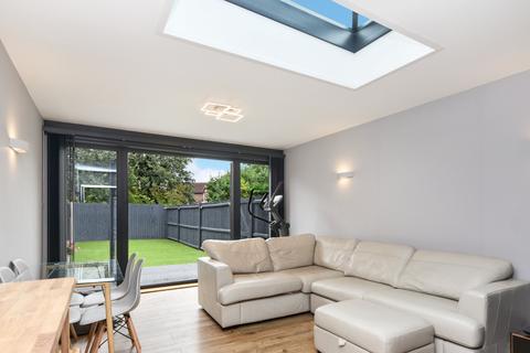 264 Frobisher Way, Shoeburyness, Southend-on-sea, SS3 8XD