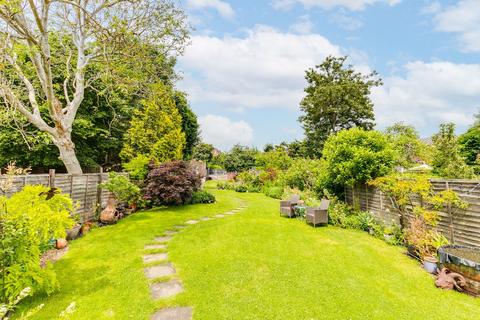 91 Edgell Road, Staines-upon-thames, TW18 2EN