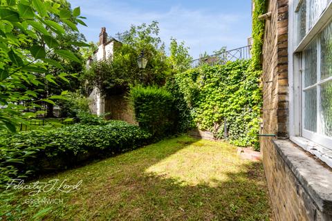 23 Point Close, Greenwich, London, SE10 8QS