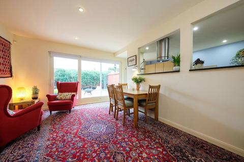 92 Bavelaw Road, Balerno, EH14 7AE