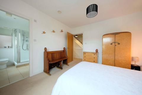 92 Bavelaw Road, Balerno, EH14 7AE