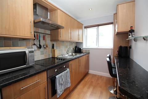 33 Atlas Close, Bristol, BS5 7XT
