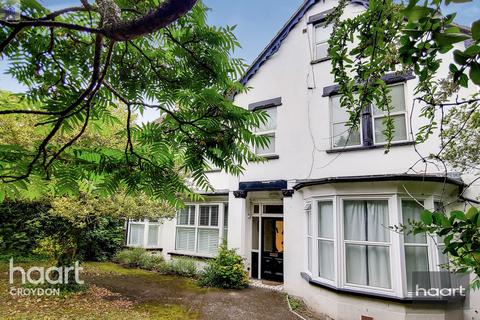 Flat 1, 39 Avondale Road, South Croydon, CR2 6JE