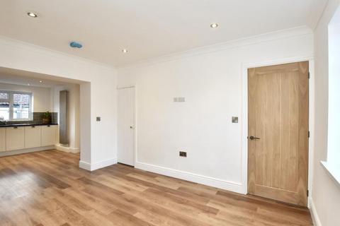 undefined, Cottage, The Cross, Carlton-in-Lindrick, Worksop