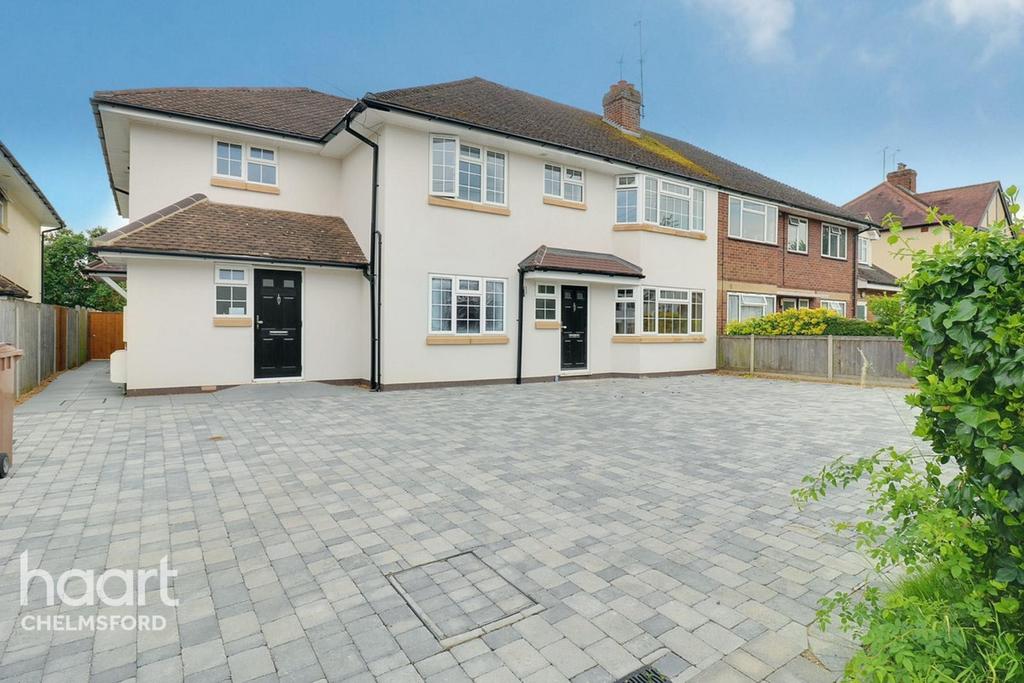 Third Avenue, Chelmsford 2 bed apartment £325,000