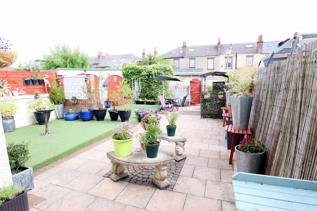 Rear garden (1)