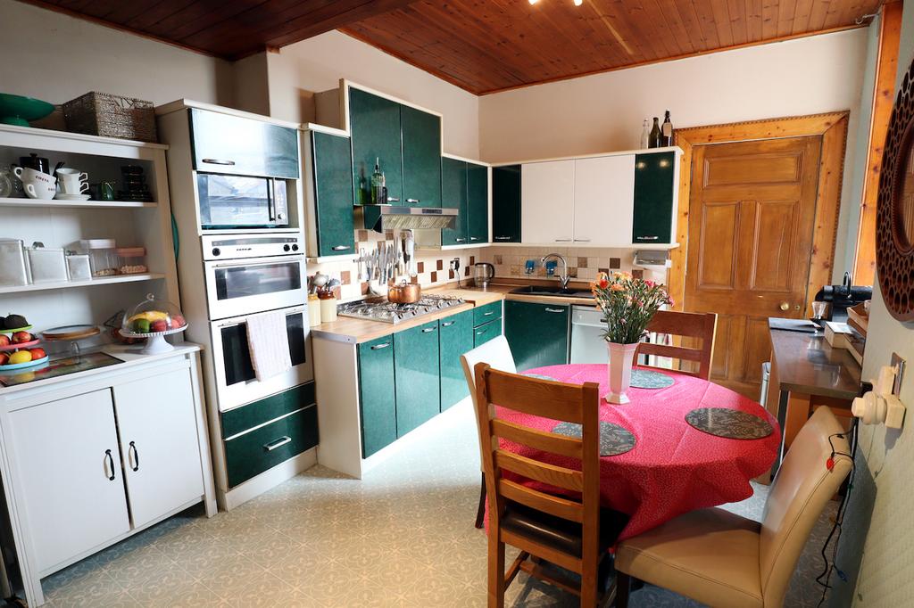 Dining kitchen (1)