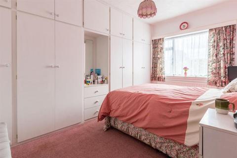 15 Bridge View, Leeds, LS13 1LS