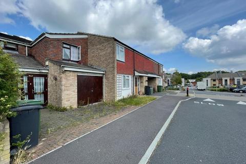 37 Westray Close, Basingstoke, RG21 4HY