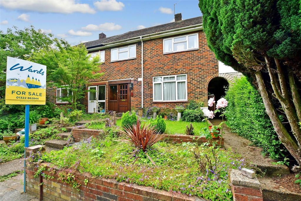 Midfield Way, Orpington, Kent 3 bed terraced house £425,000