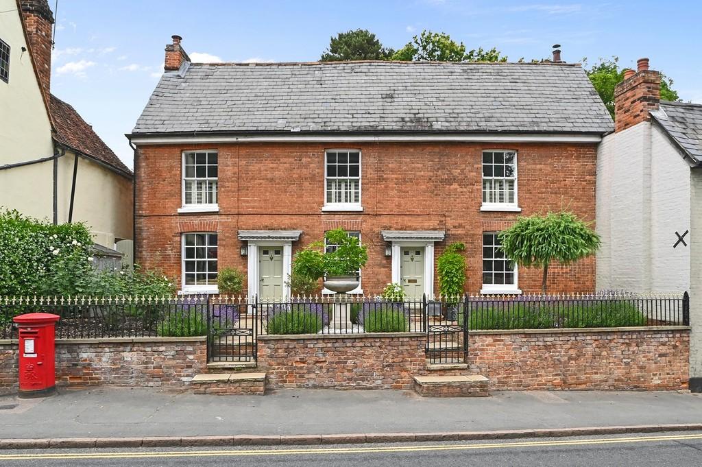 Colchester Fenn Wright Signature 4 bed link detached house £795,000