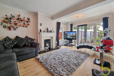 57 Chestnut Avenue, Grays, RM16 2UH